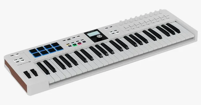 Arturia KeyLab Essential 49 MK3 White, pads et faders, photo 2