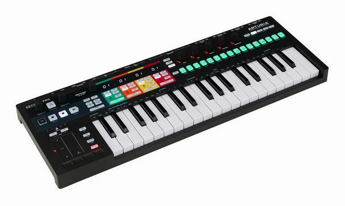 Arturia Keystep Pro Black Edition, vue de profil, photo 3
