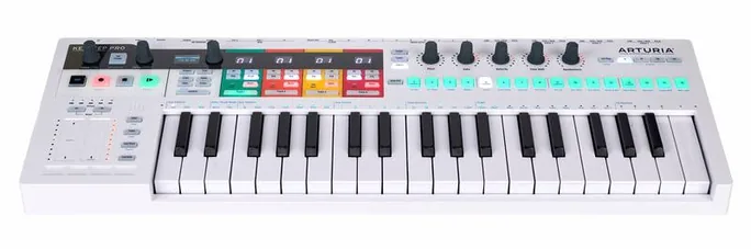 Arturia Keystep Pro, vue de profil, photo 2