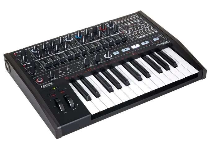 Arturia MiniBrute 2 Noir, face arrière, photo 3
