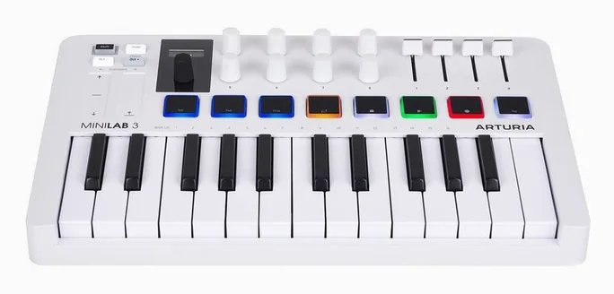 Arturia MiniLab 3 White, pads et faders, photo 2