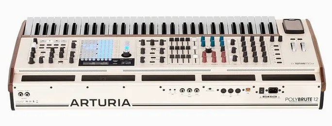 Arturia PolyBrute 12, vue de trois quarts, photo 4
