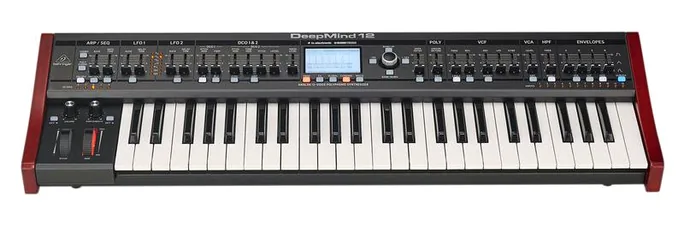 Behringer DeepMind 12, vue de dessus, photo 2