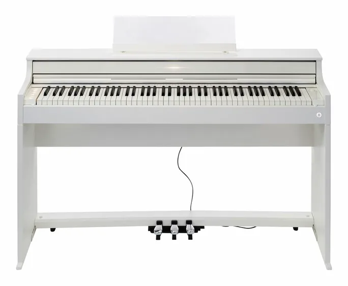 Casio AP-S450WE, vue de trois quarts, photo 2