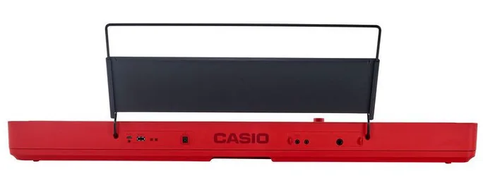 Casio CT-S1RD, vue de trois quarts, photo 4