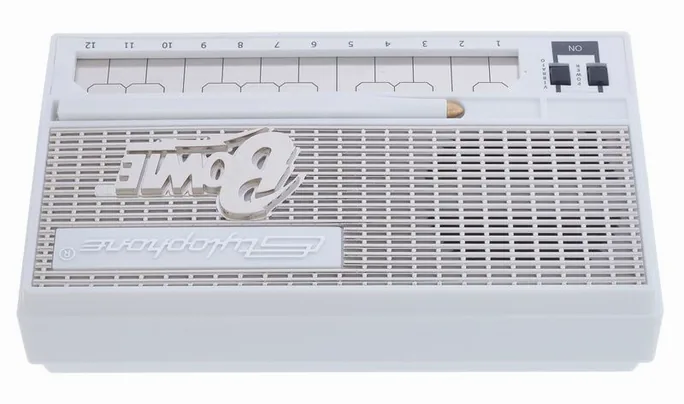 Stylophone Bowie, vue de trois quarts, photo 4