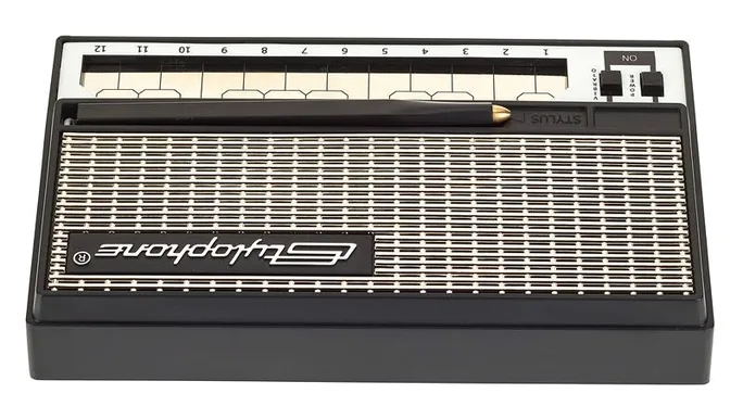 Stylophone S-1 Analog, potentiomètres, photo 4