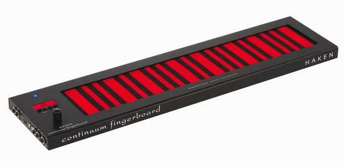 Haken Audio Slim Continuum 46s8x, vue de profil, photo 2