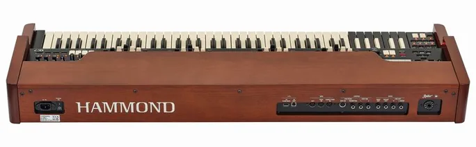 Hammond XK-7, vue de trois quarts, photo 4