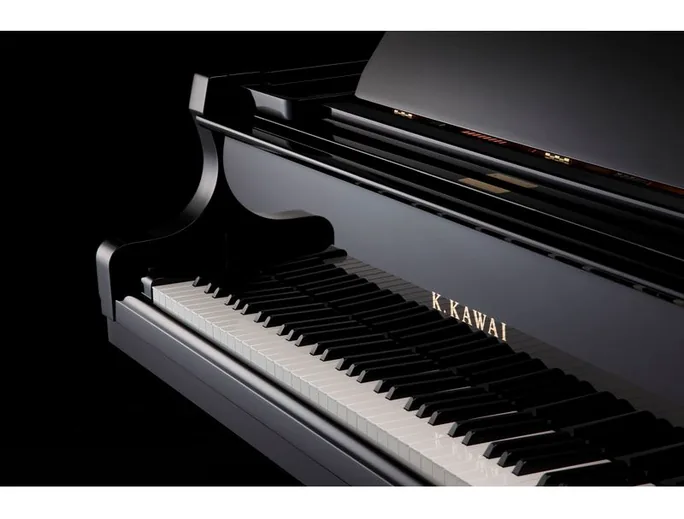 Kawai GX 3 E/P Grand Piano, vue de trois quarts, photo 3