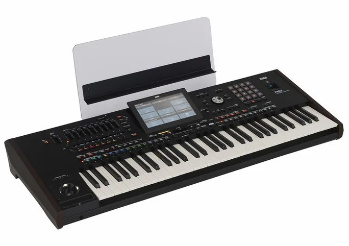 Korg PA-5X 61 International, écran et boutons, photo 3