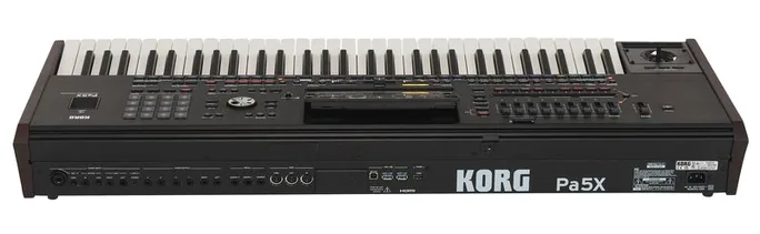 Korg PA-5X 61 International, vue de face, photo 4