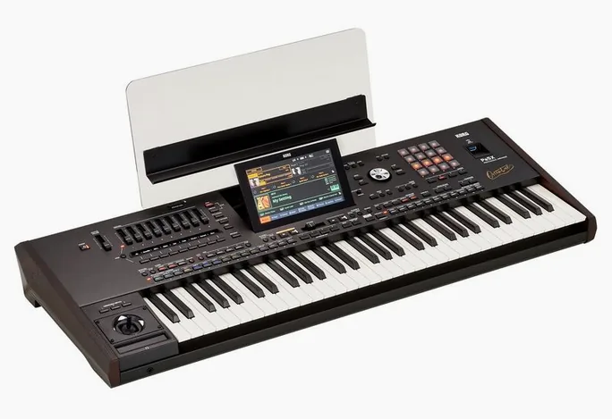 Korg PA-5X 61 Oriental, vue de face, photo 3