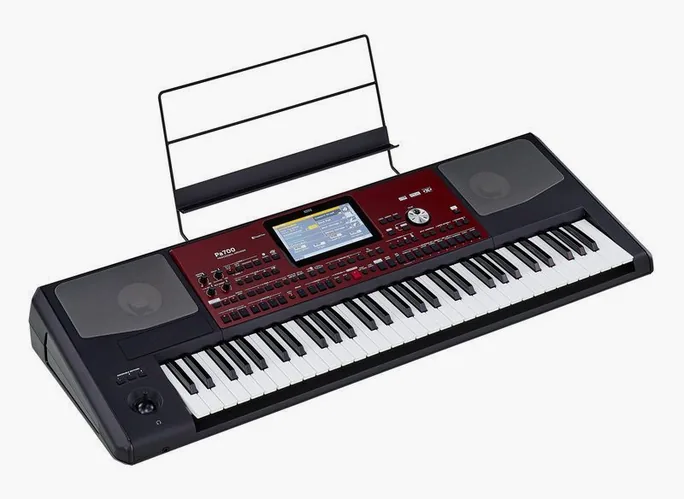Korg PA-700, vue de face, photo 3