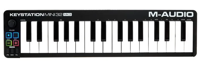 M-Audio Keystation Mini 32 MK3, vue de trois quarts, photo 3