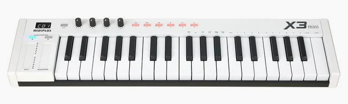 Midiplus X3 mini, vue de profil, photo 2