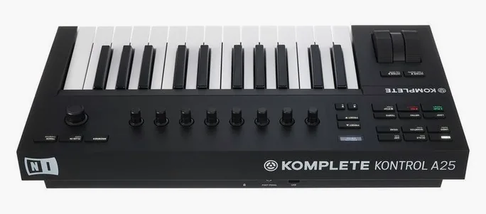Native Instruments Komplete Kontrol A25, vue de dessus, photo 4