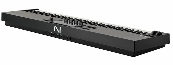 Native Instruments Kontrol S88 MK3, face arrière, photo 4