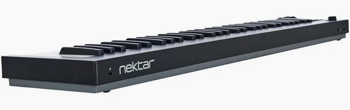 Nektar Impact GX 61, pads et faders, photo 4