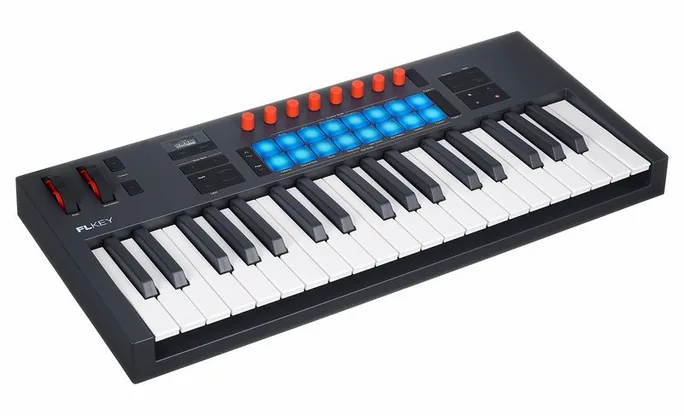 Novation FLkey 2 37, face arrière, photo 3