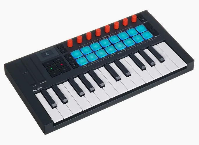 Novation FLkey 2 Mini 25, pads et faders, photo 3