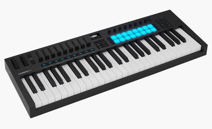 Novation Launchkey 49 MK4, face arrière, photo 3