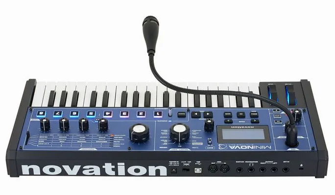 Novation MiniNova, face arrière, photo 4