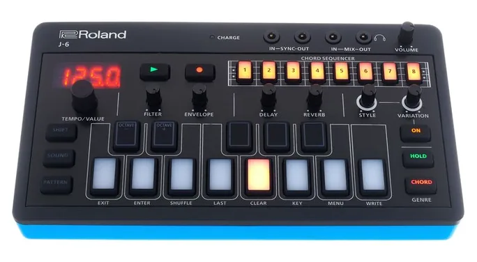 Roland AIRA Compact J-6 Chord Synth, face arrière, photo 2