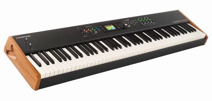 Studiologic Numa X Piano GT, vue de profil, photo 4
