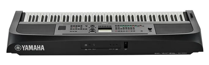 Yamaha DGX-670 B, face arrière, photo 4