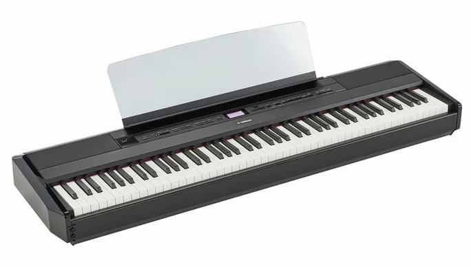 Yamaha P-525 B, vue de profil, photo 2